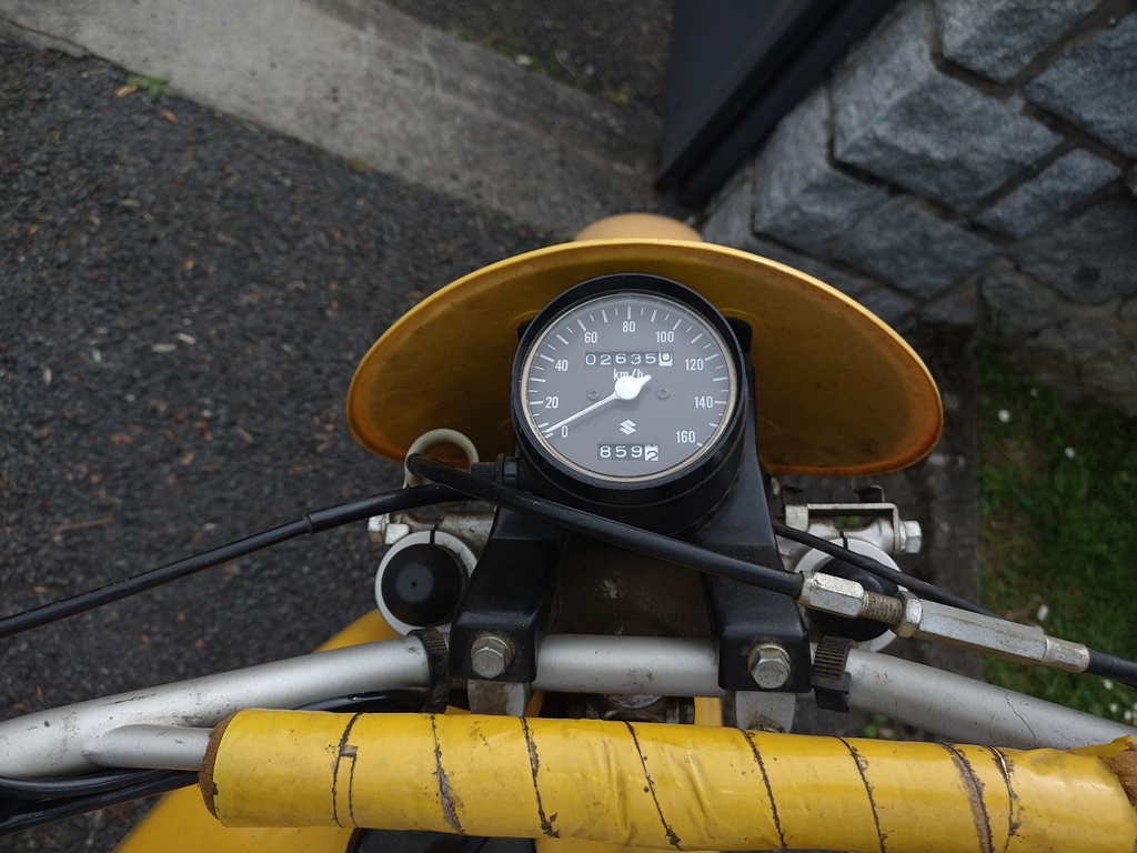 PE175 COMPTEUR.jpg