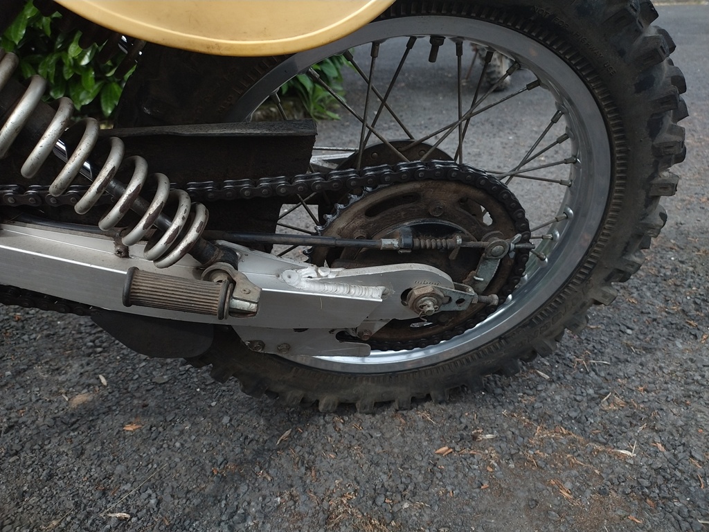 PE175 ROUE ARG.jpg